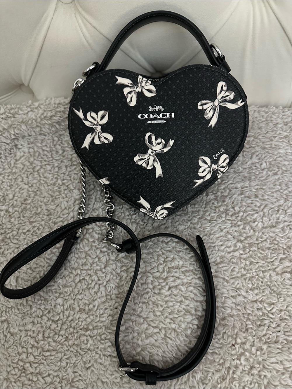 Coach Heart Purse W/Bows,New